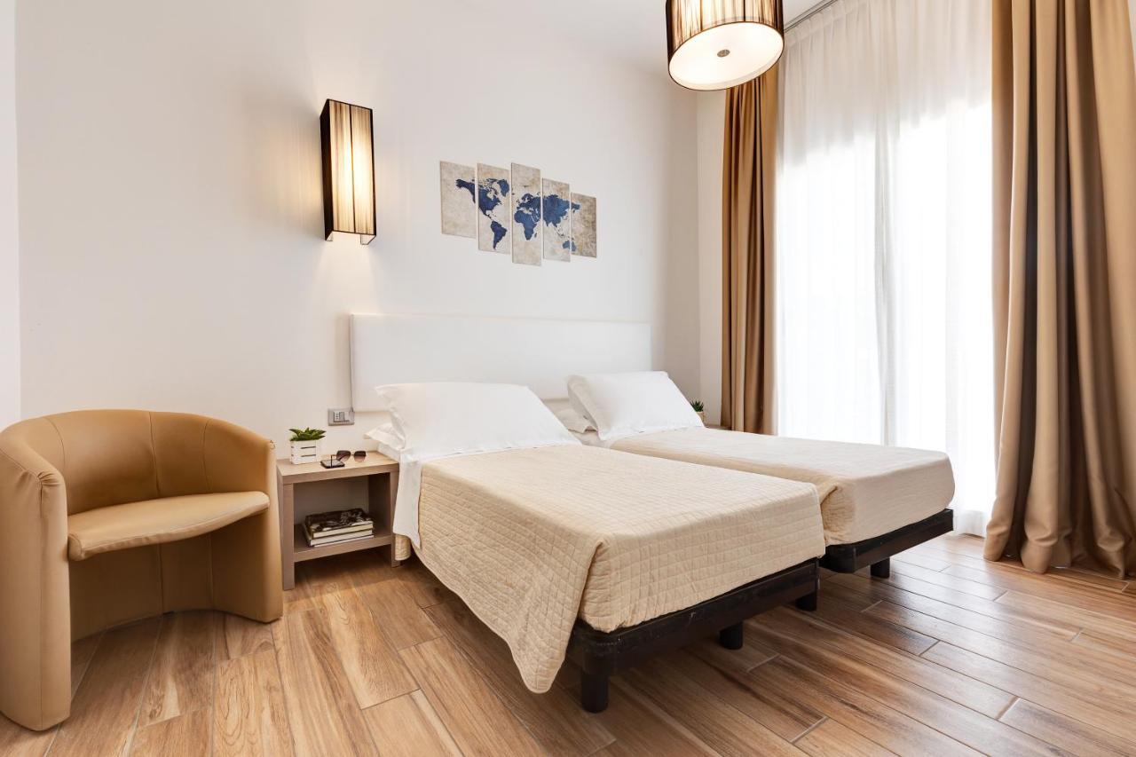 Hotel Nettuno Лидо-ди-Езоло Экстерьер фото